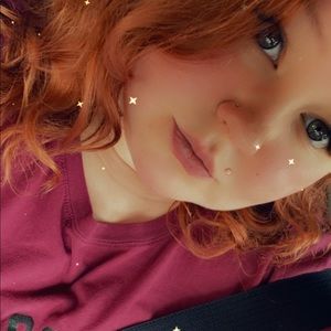 Meet your Posher, Crystal